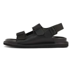 Sandalias de cuero con hebilla metálica