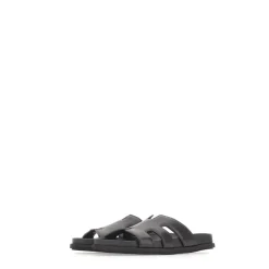 Sandalias de Cuero con Tiras Caladas