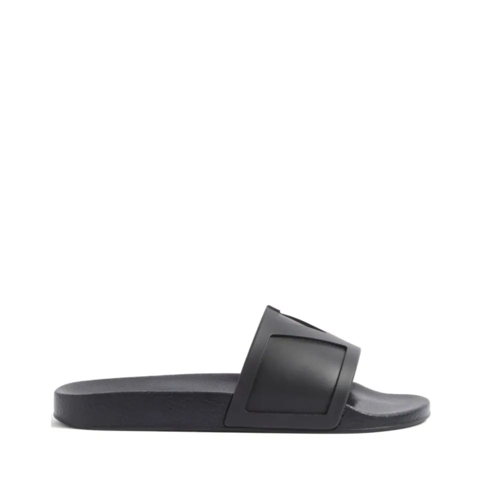 Sandalias Negras con Logo V