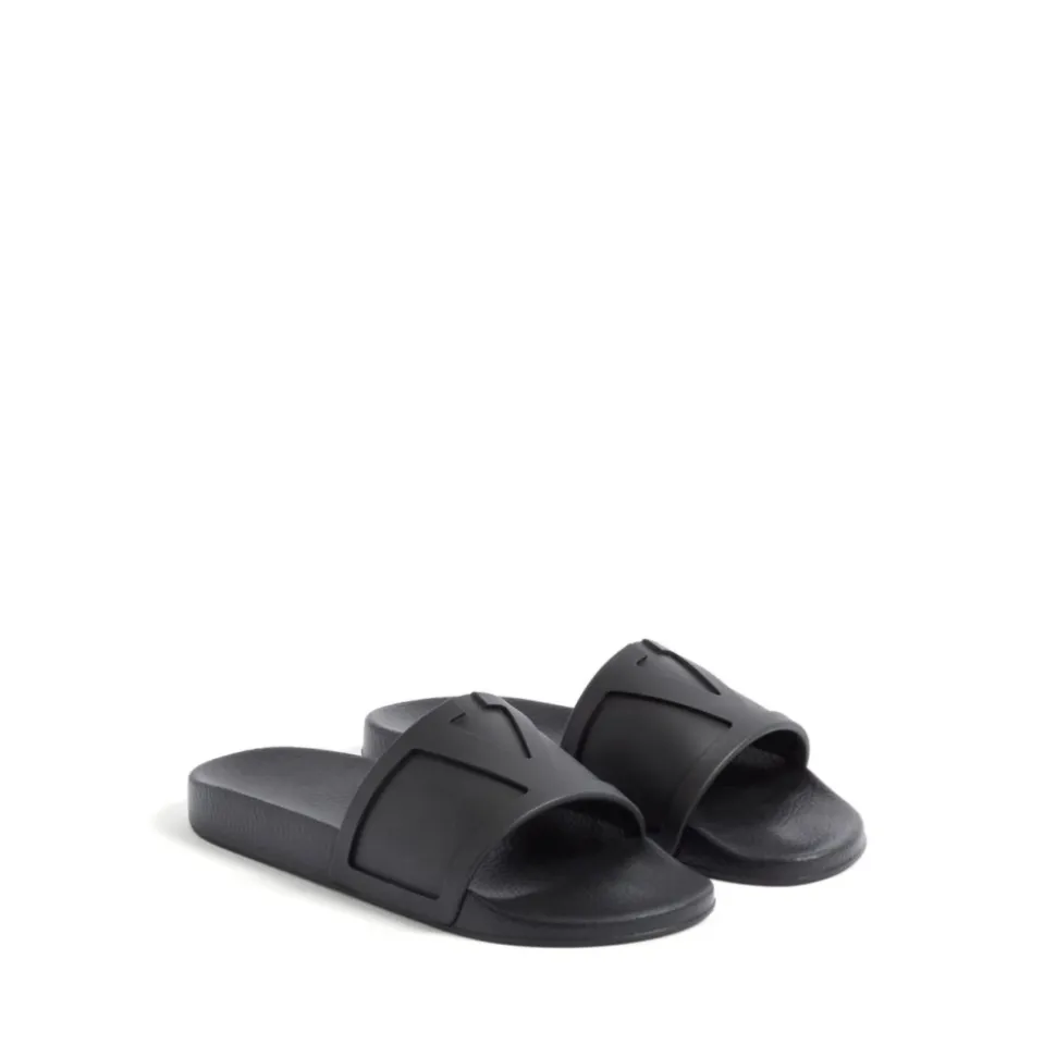 Sandalias Negras con Logo V