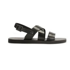 Sandalias negras de cuero con hebilla