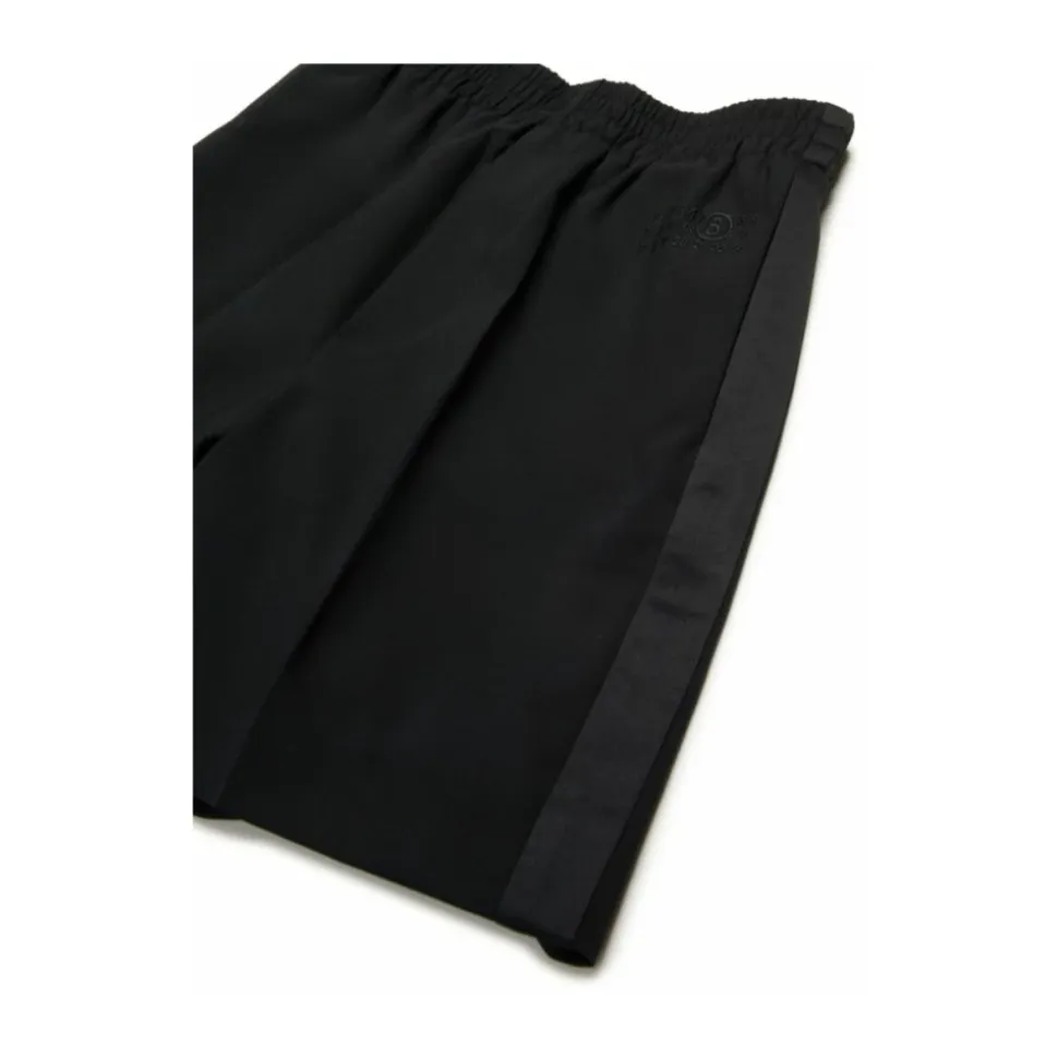 Shorts negros