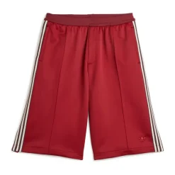 Shorts Rojos Estilo Retro