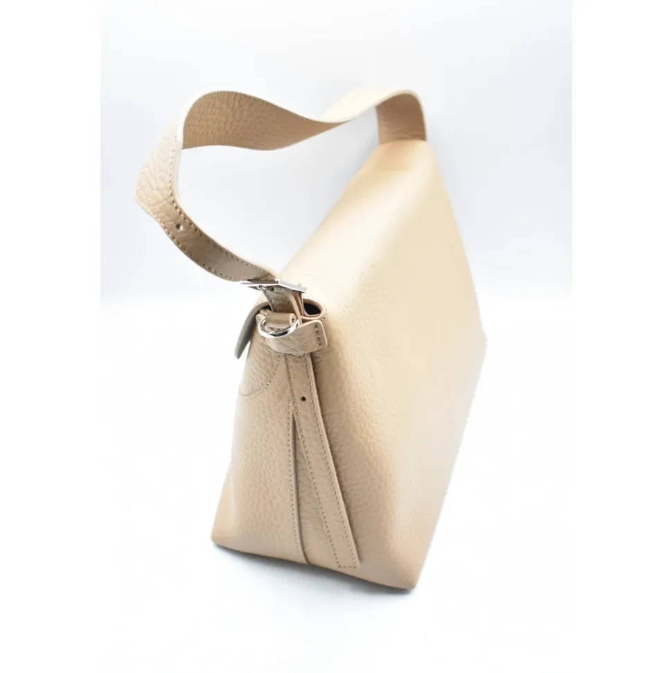 Shoulder Bags