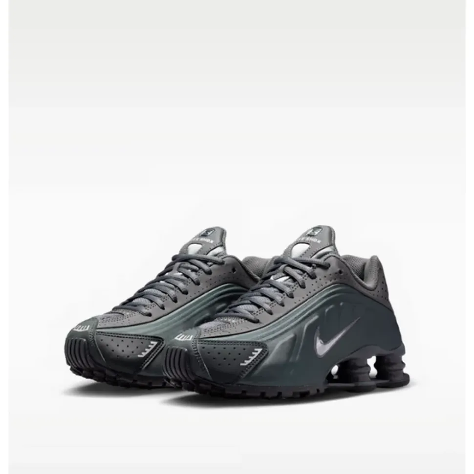 Shox R4