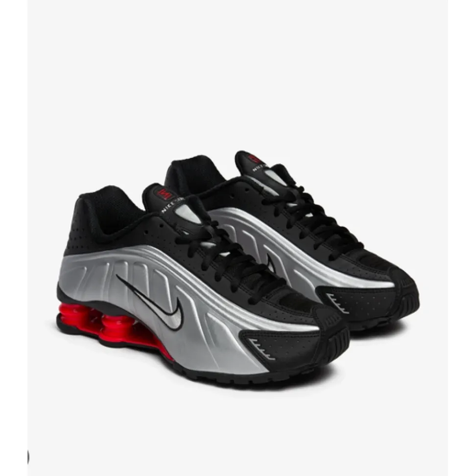 Shox R4