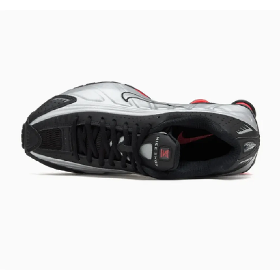 Shox R4