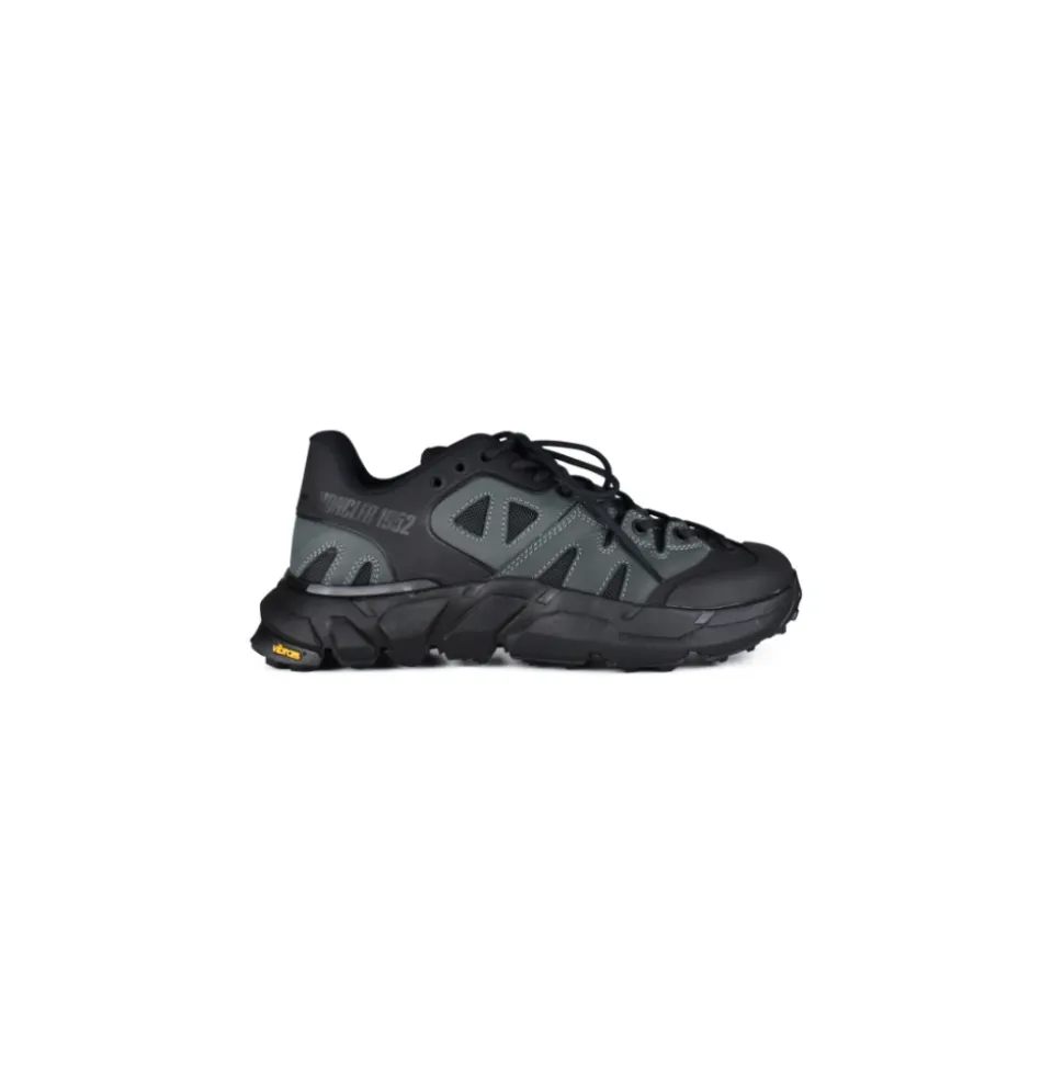 Silencio Sneakers