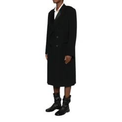 Single-Breasted Coats