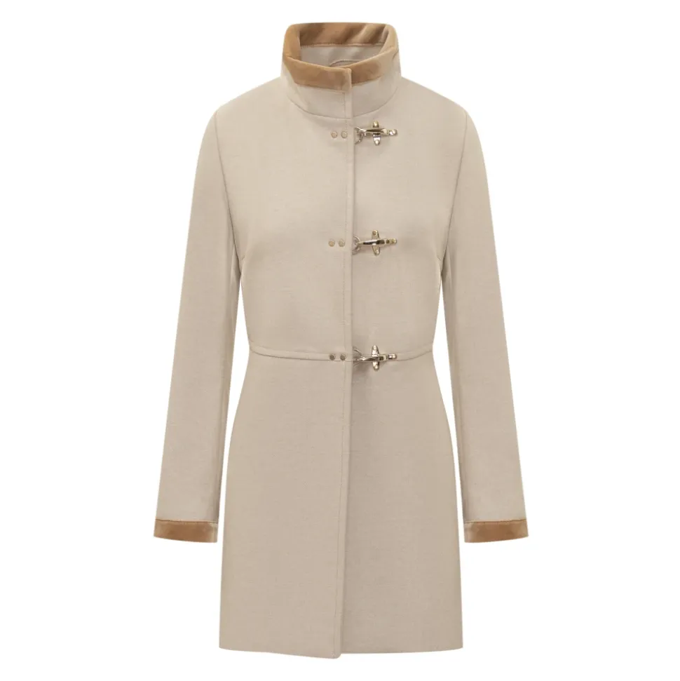 Single-Breasted Coats