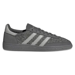 Skate Shoes