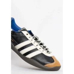 Skate Shoes