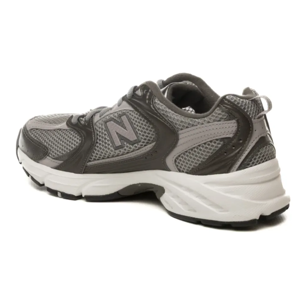 530 Sneaker
