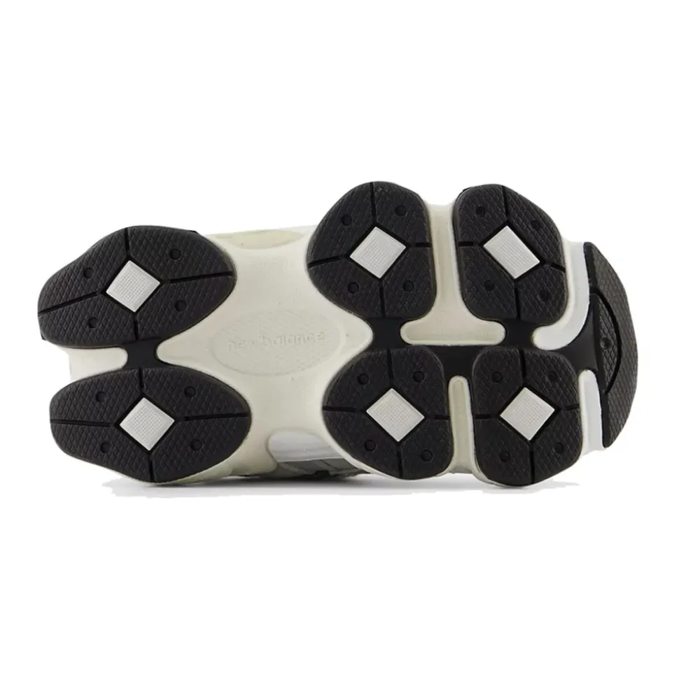 9060 Sneaker