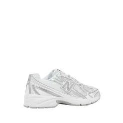 740 Sneakers