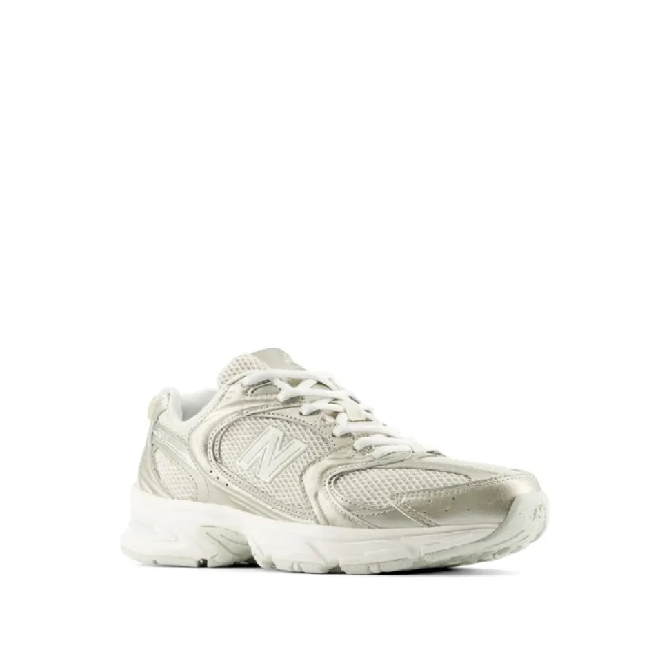 530 Sneakers