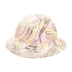 Sombrero Elegante para un Look a la Moda