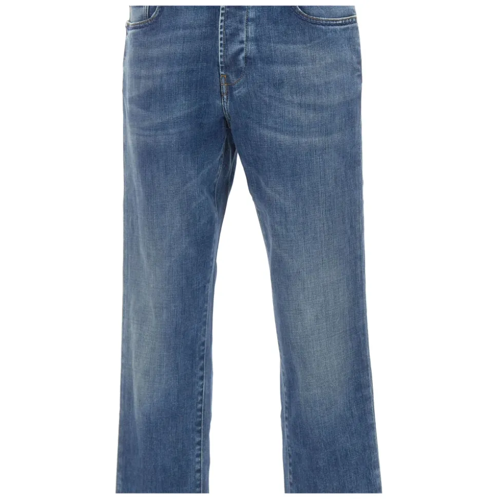 Straight Jeans