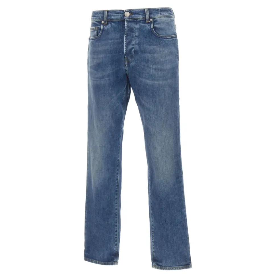 Straight Jeans