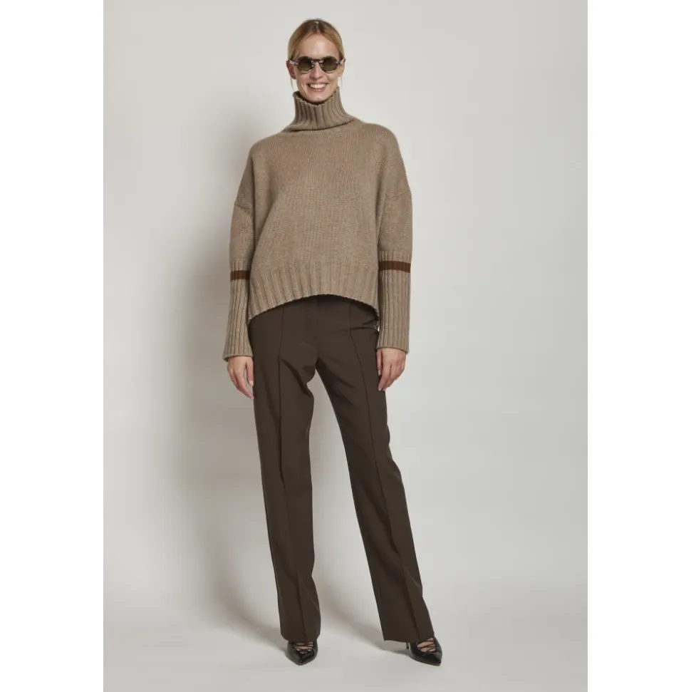 Straight Trousers