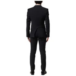 Suits