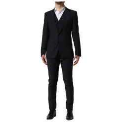 Suits