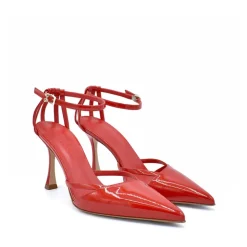 Tacones slingback de charol rojo