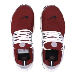 Team Red Zapatilla Baja con Swoosh