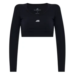 Top deportivo con logo