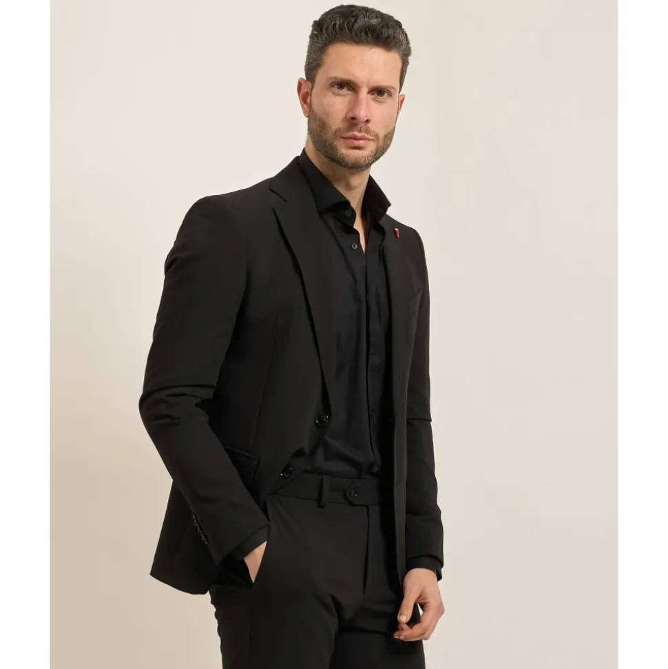 Traje AB7200