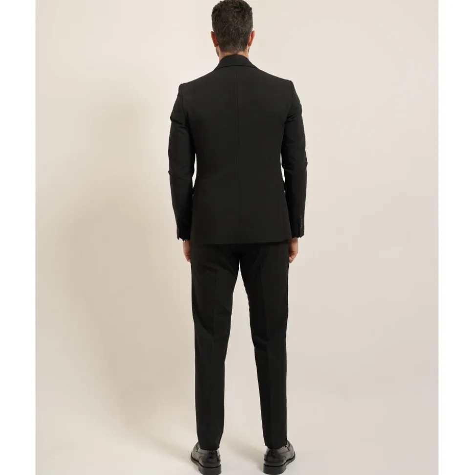 Traje AB7200