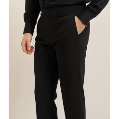 Traje AB7200