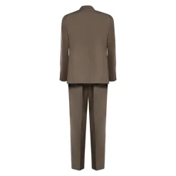 Traje Cruzado