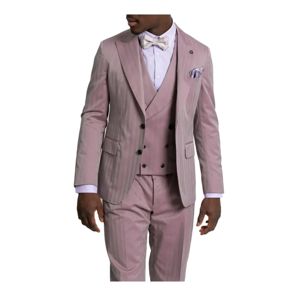 Traje Cruzado