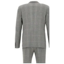 Traje cruzado