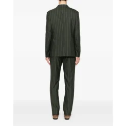 Traje cruzado