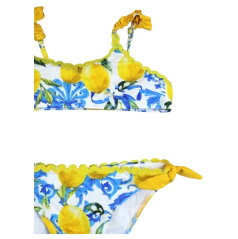 Traje de baño de dos piezas para niños con estampado de limón