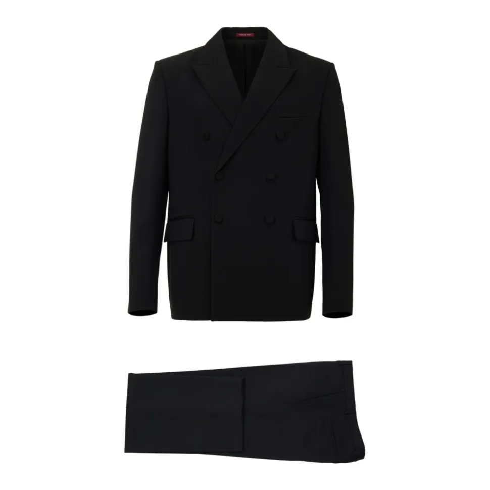 Traje de doble botonadura en negro