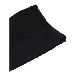 Traje de doble botonadura en negro