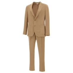 Traje de una Hilera de Botones
