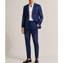 Traje de un Botón