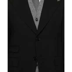 Traje de un Botón