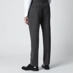 Traje París