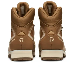 Trekking Boots
