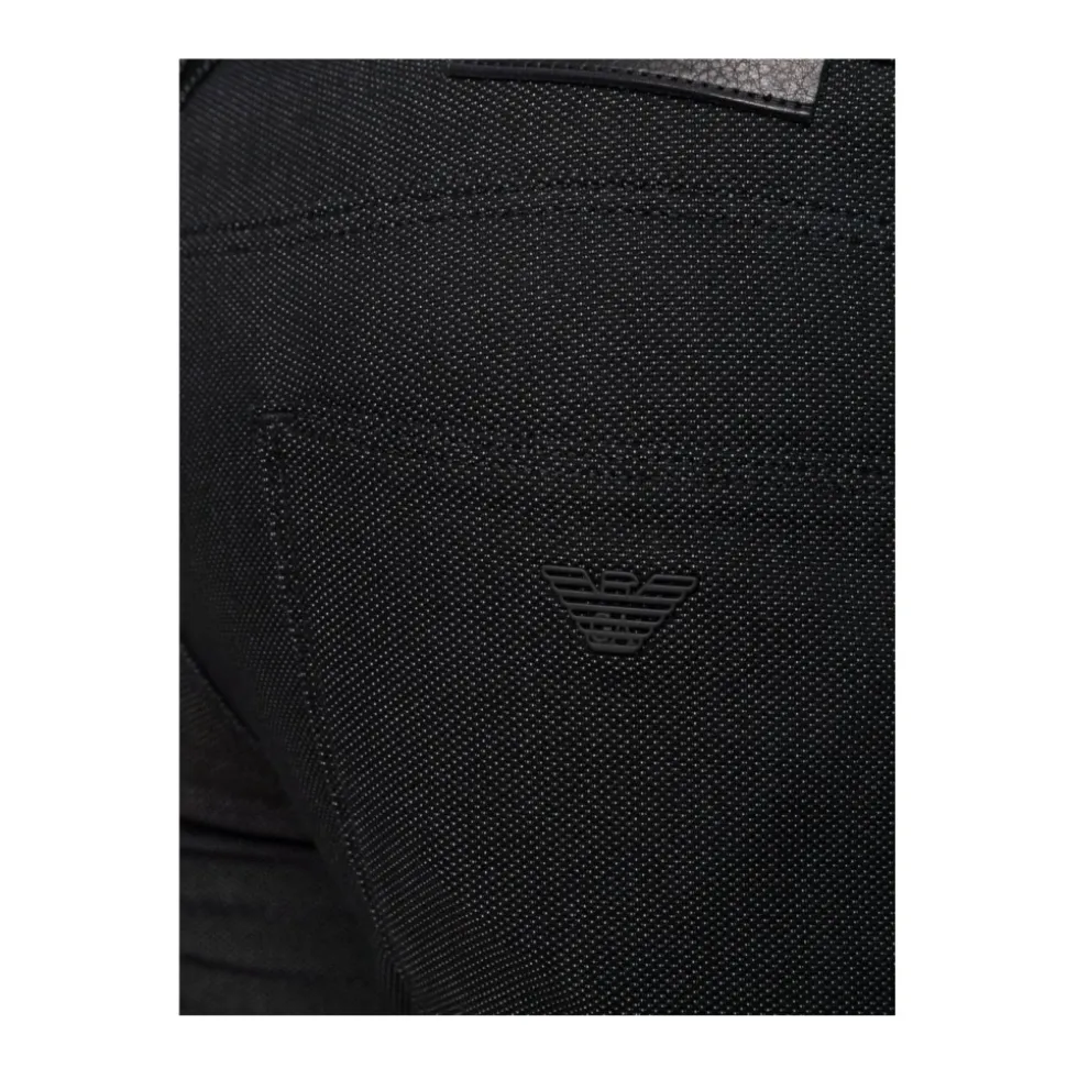 Vaqueros Slim Fit J06 Negros