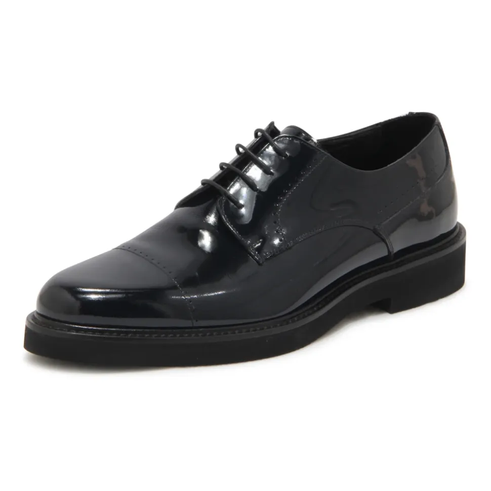 6621 Vernice Patent Shoe