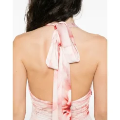Vestido con corpiño fruncido y cuello en V
