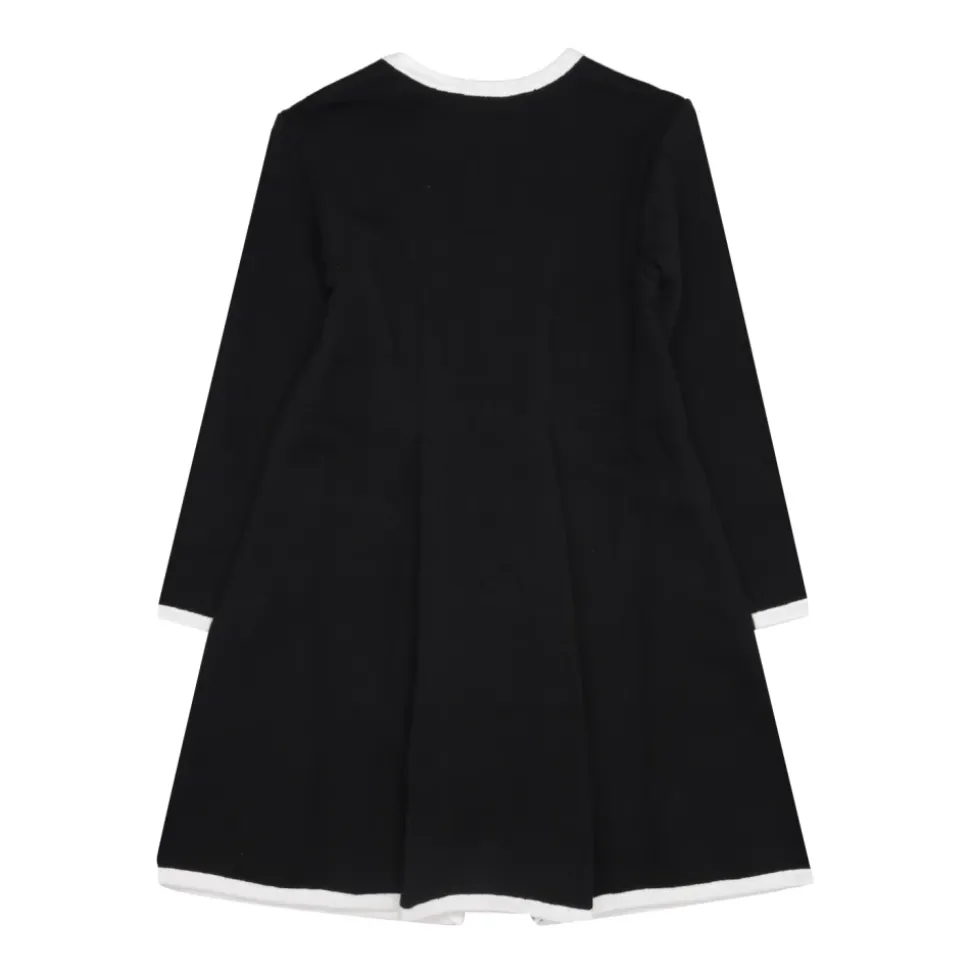 Vestido con Logo Bordado