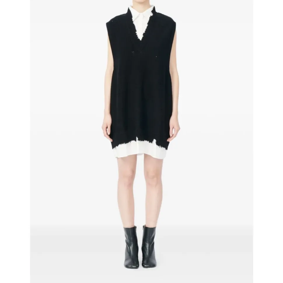 Vestido de punto desgastado