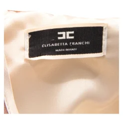 Vestido de seda con cremallera trasera